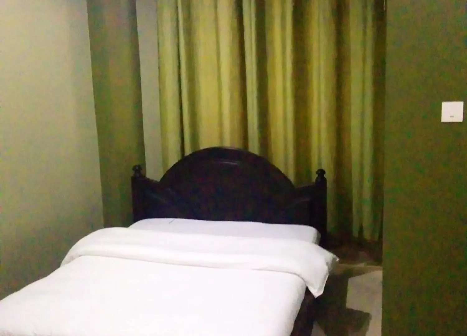 Suzie Hotel Kampla Center Кампала Апартаменты