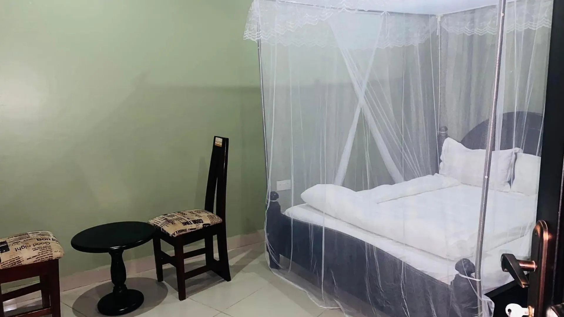 Suzie Hotel Kampla Center Кампала