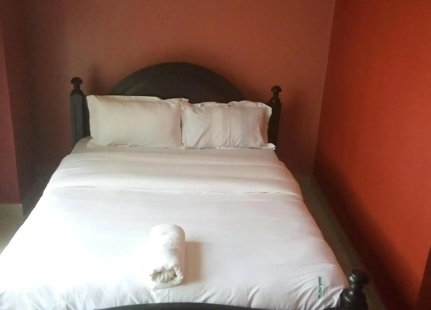 Suzie Hotel Kampla Center Кампала 0*,  Уганда